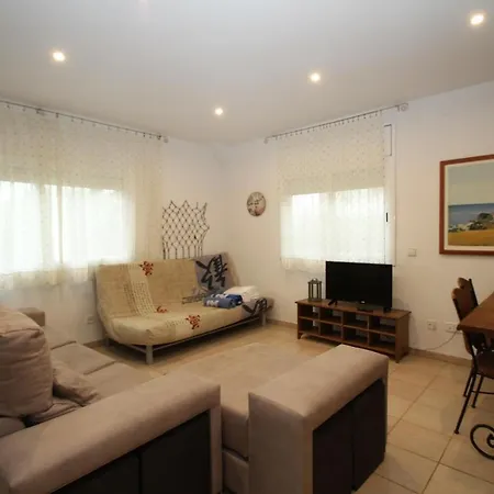 Arenda Rivera Villa