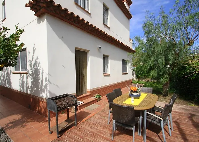Villa Arenda Rivera *